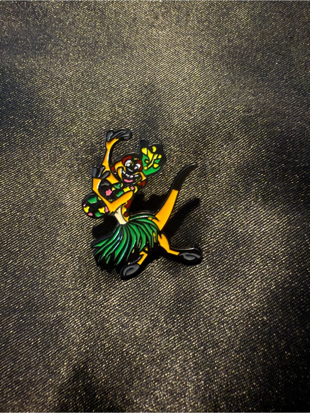 🌟Bundle Sale Timon Pin - Picture 3 of 4